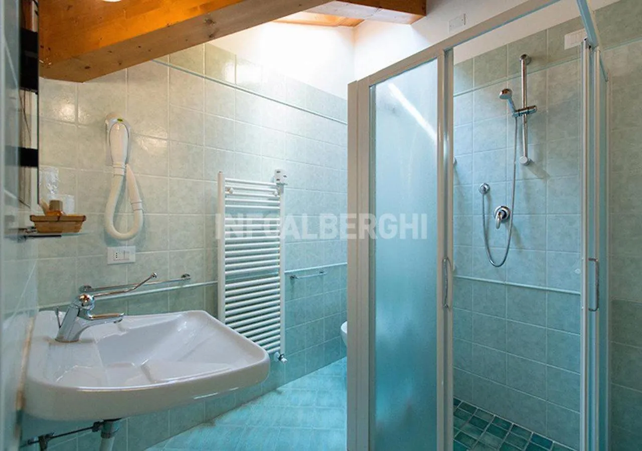 ***  Hotel Sasselli Cesenatico Italia