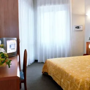 *** Hotel Engadina Italia